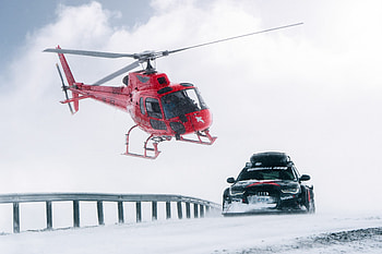 Audi RS6 Snow Racing, helicopter, planes, cars, snow, racing-cars HD wallpaper
