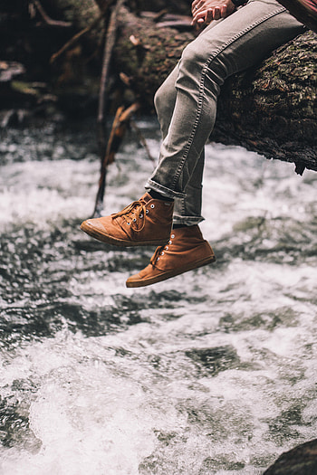 Miscellanea, Miscellaneous, Legs, Sneakers, Loneliness, Footwear HD phone wallpaper