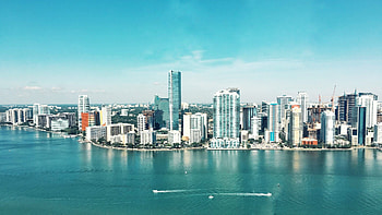 Miami Skyline, Florida investments, Real estate HD wallpaper