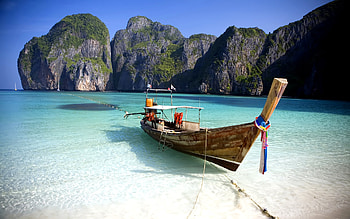 Caribbean Boat, boat, sea, ship, caribbean, beautiful, wonderful, rocks, nice, holiday, pretty, sky, amazing, water, ocean, stunning HD wallpaper