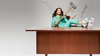 Lilly Singh, Empowering message, 14 million subscribers, Toothbrush giveaway HD wallpaper