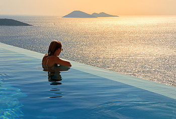 infinity, blue, sea, view, pool, woman HD wallpaper