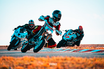motorbikes in the circuit, vehicle, motorcycle HD wallpaper