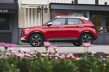 Hyundai Venue "London Red", vehicle HD wallpaper