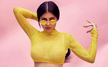 2017 Kylie Jenner Quay hoot, kylie-jenner, celebrities, girls, model HD wallpaper
