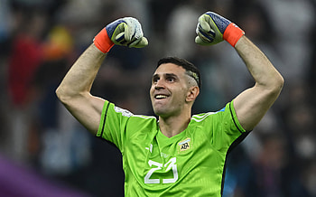 Emiliano Martinez Argentine Soccer Hero -, soccer, Emiliano Martinez, Argentina National Football Team HD wallpaper