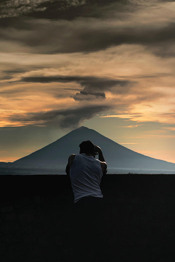 Alone, Mountain, Silhouette, Miscellanea, Miscellaneous, Lonely, grapher HD phone wallpaper