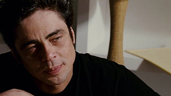 Benicio Del Toro, Cinema still, Intriguing scene, Movie moment HD wallpaper