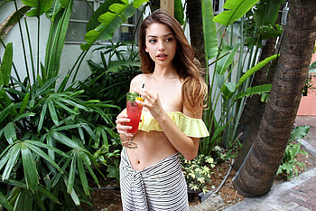 Celebrity, pretty, Celine Farach HD wallpaper