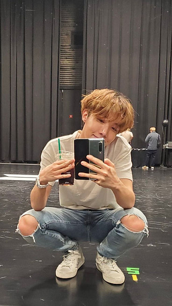 jhope, bts, Bangtan HD phone wallpaper