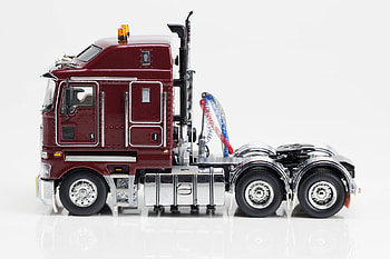 Kenworth K200, diecast, prime, model, mover, kenworth, truck HD wallpaper