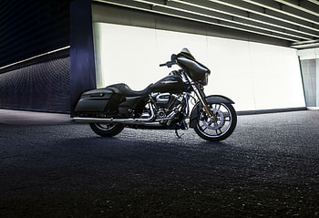 Harley-Davidson Street Glide, Striking , Customized beauty, Road dominance HD wallpaper