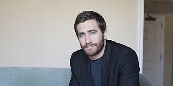 Jake Gyllenhaal HD wallpaper