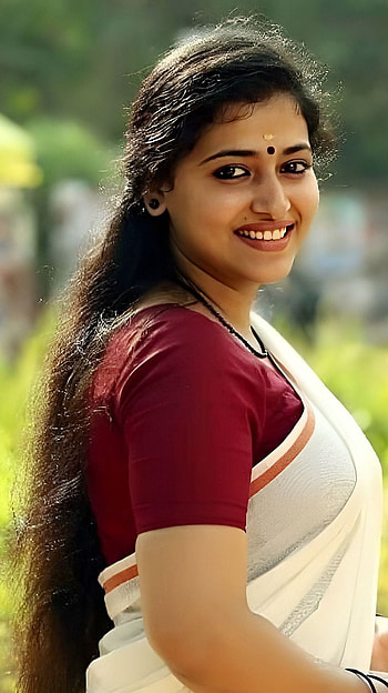 Anusitara, malayalam actress, saree beauty HD phone wallpaper