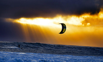 Kiteboarding in Shanghai, Kiteboarding gear in China, Shop for kiteboarding, Kiteboarding in urban settings HD wallpaper
