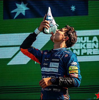 Lando Norris shoey, Lando Norris, F1 HD phone wallpaper