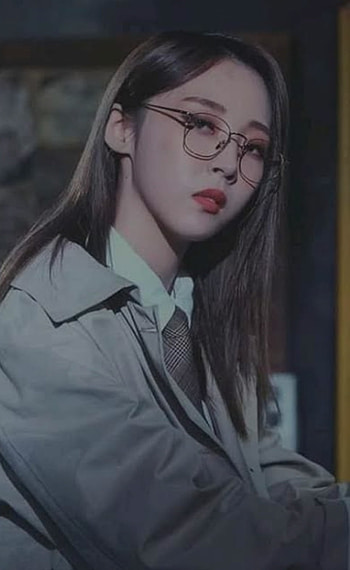 Moonbyul, glasses, head HD phone wallpaper