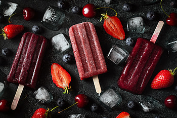 Strawberry, Cherry HD wallpaper
