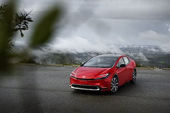 2023 Toyota Prius Prime XSE, vehicle, Toyota Prius HD wallpaper