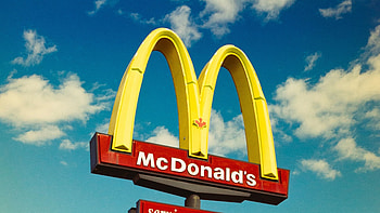 Interbrand global brands report, Valuable brand, Industry ranking, McDonalds success HD wallpaper