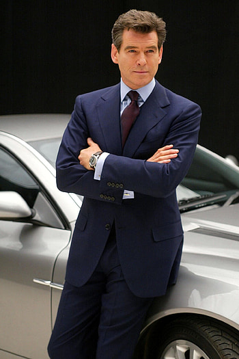 James Bond, Pierce Brosnan's allure, Sexiest man alive, Iconic film gala HD phone wallpaper