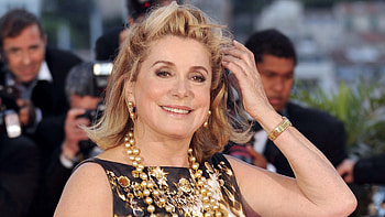 Catherine Deneuve, Film diva's health HD wallpaper
