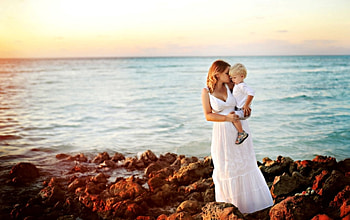 Sweet feeling, motherhood, horizon, childhood, blonde, cute, beauty, sweetness, adorable, water, sun, sea, beautiful lady, rocks, stones, white dress, hug, love, mother, little boy, lovely, child HD wallpaper