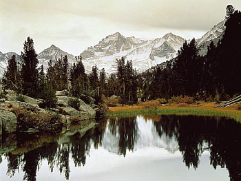 Nature, Grass, Mountains, Autumn, Lake, Pond HD wallpaper