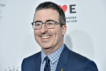 John Oliver, Last Week Tonight, HBO Max, Business Insider HD wallpaper