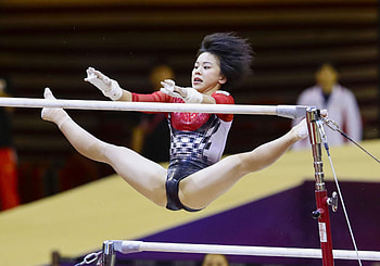 Mai Murakami, Uneven Bars HD wallpaper