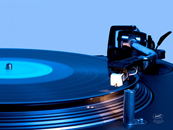 Old School Music, partying, clubs, lps, old music, nightclub, dance club, 45s, night club, party club, turntable HD wallpaper