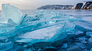 Turquoise ice, Lake Baikal, Mesmerizing beauty, Frozen wonderland HD wallpaper