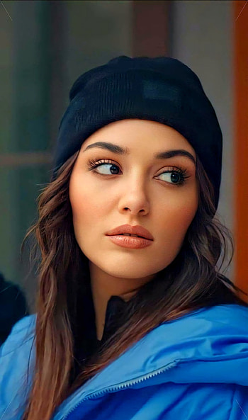 Hande ercel, face, Turkish actress HD phone wallpaper