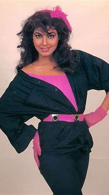 Kimi Khatar, bollywood actress HD phone wallpaper