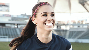 Alex Morgan Soccer Player, alex-morgan, celebrities, girls, sports HD wallpaper