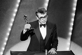 Milos Forman, Director's passing, Iconic filmmaker, Lasting cinematic legacy HD wallpaper