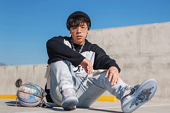 Michael Le, Dance sensation, Captivating style, Breakthrough artist HD wallpaper