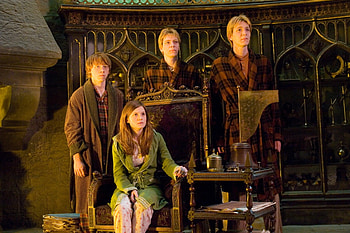 Ginny Weasley, Harry Potter And The Order Of The Phoenix, Rupert Grint, Oliver Phelps, Movie, Bonnie Wright, Fred Weasley, George Weasley, James Phelps, Ron Weasley, Harry Potter HD wallpaper