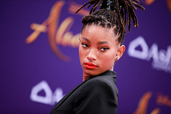 Willow Smith, Polyamorous lifestyle HD wallpaper