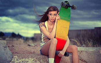 Skateboarding girls, Female skateboarders, Sports enthusiasts, Skating culture HD wallpaper