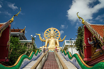 Meeting girls, Koh Samui experience, Local insights, Social opportunities HD wallpaper