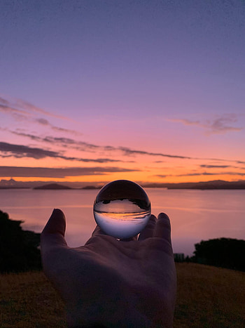 Reflection, Hand, Miscellanea, Miscellaneous, Ball HD phone wallpaper