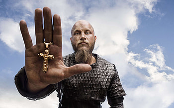Ragnar Lodbrok In Vikings, vikings, tv-shows HD wallpaper