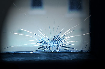 Broken heart, heart, crystal HD wallpaper