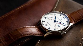 Iwc wrist watch leather , Luxury accessories, Stylish design, Rich colors HD wallpaper