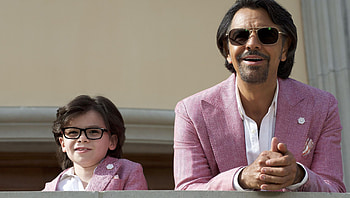 How to Be a Latin Lover (2022) movie HD wallpaper
