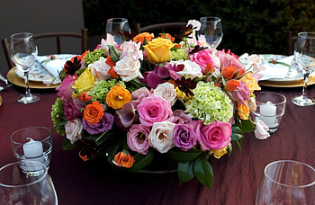 Flowers, Roses, Candles, Bouquet, Table, Composition, Hydrangea, Serving, Lisianthus Russell, Lisiantus Russell HD wallpaper