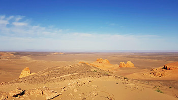 Gobi Desert, Mongolian graphy, Captivating , Desert treasures HD wallpaper
