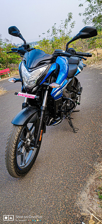 NS 125, motorcycle HD phone wallpaper