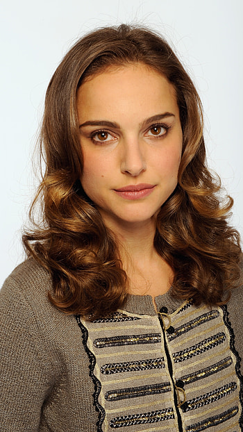 Natalie Portman, Hollywood Beautiful Actress HD phone wallpaper